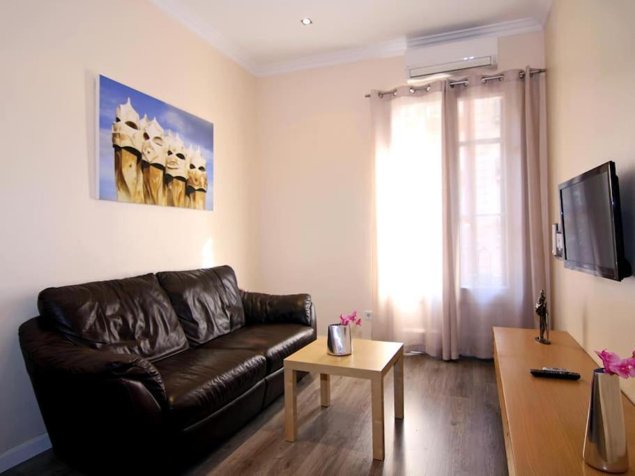 Classbedroom Eixample Free Apartments برشلونة المظهر الخارجي الصورة